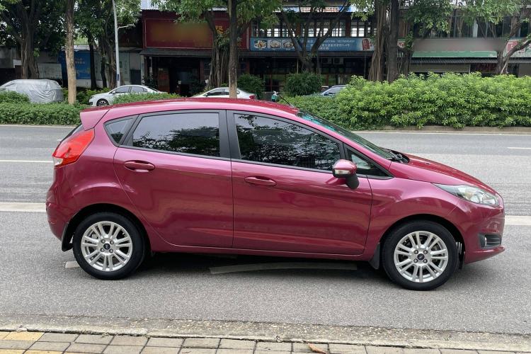 Used Ford Fiesta 2013 Hatchback 1.5L Automatic Fashion Edition Exterior 7