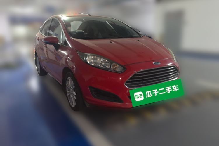 Used Ford Fiesta 2013 Sedan 1.5L Manual Fashion Edition Front Right 45 Deg