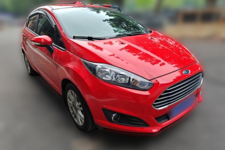 Used Ford Fiesta 2013 Hatchback 1.5L Automatic Fashion Edition Front Right 45 Deg