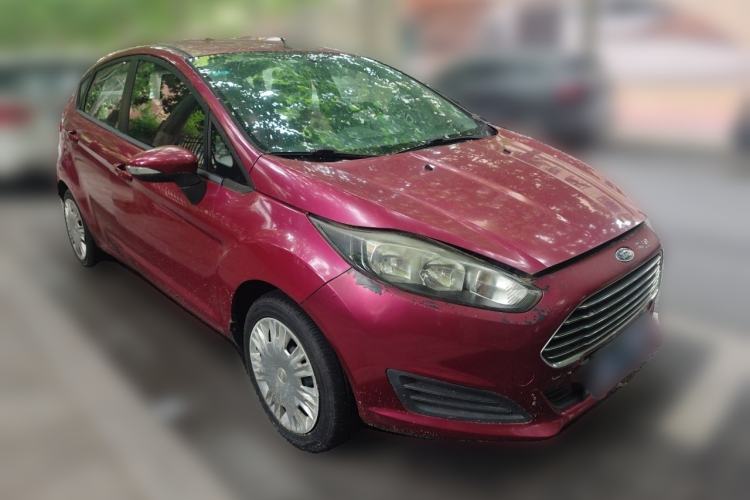 Used Ford Fiesta 2013 Hatchback 1.5L Manual Fashion Edition Front Right 45 Deg