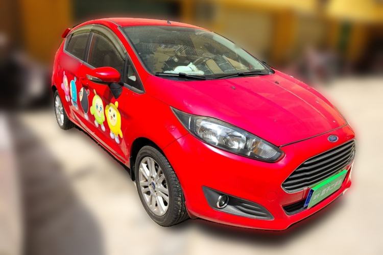 Used Ford Fiesta 2013 Hatchback 1.5L Automatic Fashion Edition Front Right 45 Deg