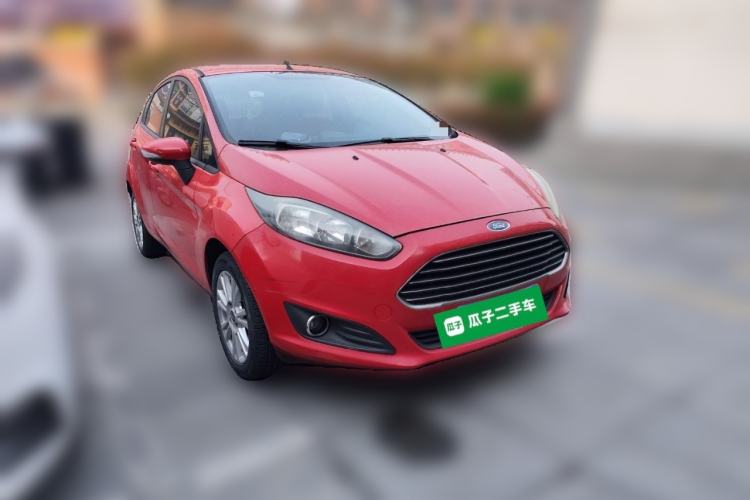 Used Ford Fiesta 2013 Hatchback 1.5L Automatic Fashion Edition Front Right 45 Deg