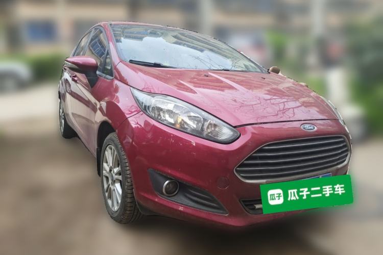 Used Ford Fiesta 2013 Hatchback 1.5L Automatic Fashion Edition Front Right 45 Deg