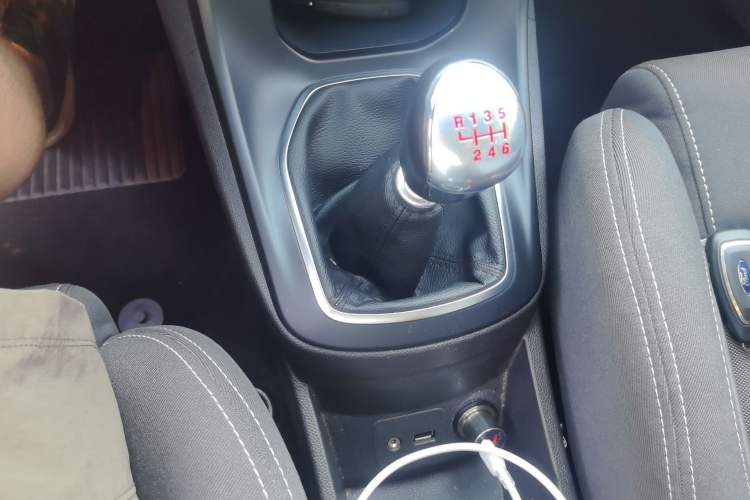 Used Ford Fiesta 2013 1.6T ST Gear Lever