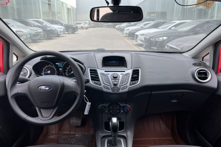 Used Ford Fiesta 2013 Hatchback 1.5L Automatic Fashion Edition Interior 1