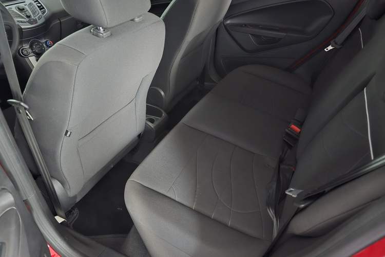 Used Ford Fiesta 2013 Hatchback 1.5L Automatic Fashion Edition Interior 2