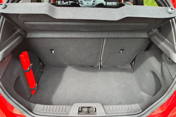Used Ford Fiesta 2013 1.6T ST Interior 5