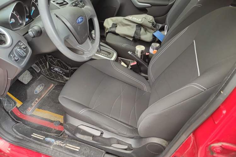 Used Ford Fiesta 2013 Hatchback 1.5L Automatic Fashion Edition Left Front Seat