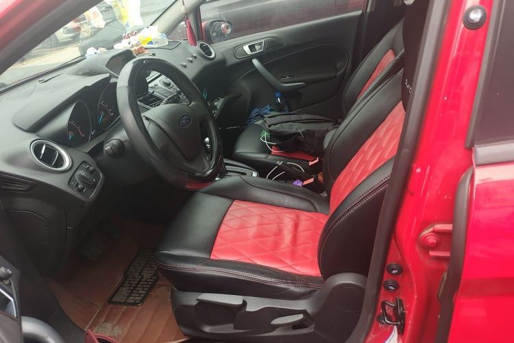 Used Ford Fiesta 2013 Hatchback 1.5L Automatic Fashion Edition Left Front Seat