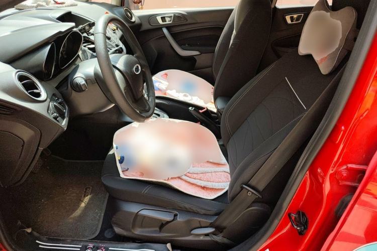 Used Ford Fiesta 2013 Hatchback 1.5L Automatic Fashion Edition Left Front Seat