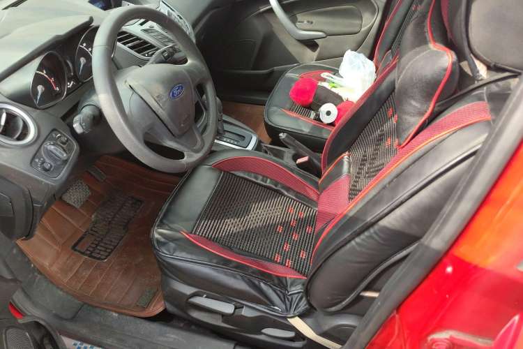 Used Ford Fiesta 2013 Hatchback 1.5L Automatic Fashion Edition Left Front Seat