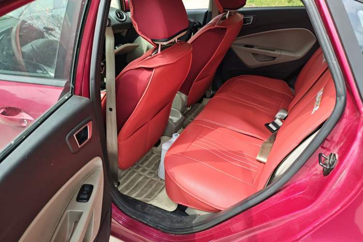 Used Ford Fiesta 2013 Sedan 1.5L Manual Fashion Edition Left Rear Seat