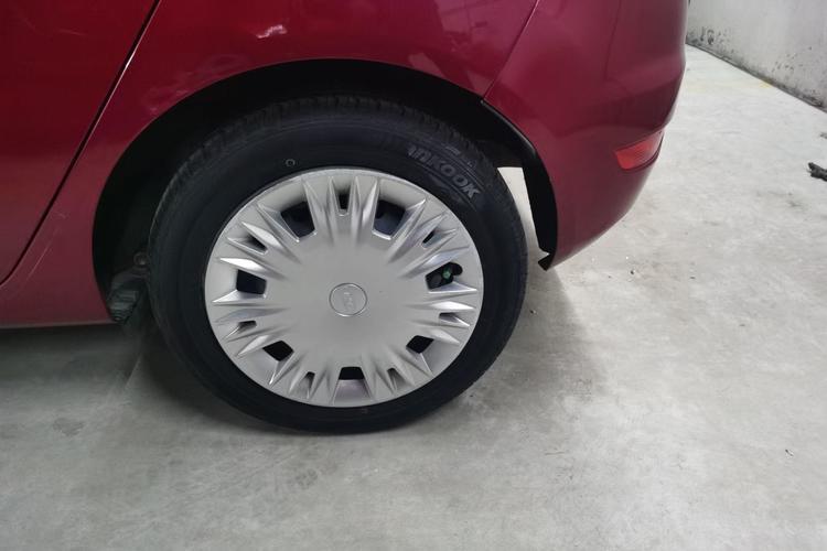 Used Ford Fiesta 2013 Hatchback 1.5L Manual Fashion Edition Left Rear Wheel Hub