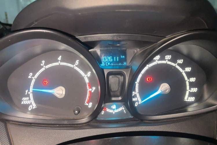 Used Ford Fiesta 2013 Sedan 1.5L Manual Fashion Edition Odometer Close Up