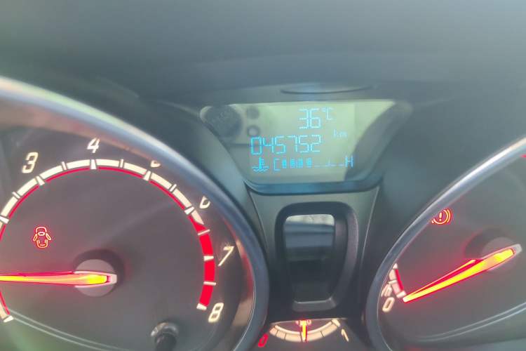 Used Ford Fiesta 2013 1.6T ST Odometer Close Up
