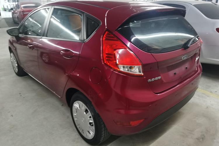 Used Ford Fiesta 2013 Hatchback 1.5L Manual Fashion Edition Rear Left 45 Deg