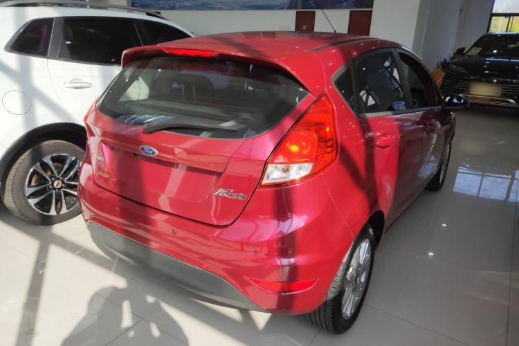 Used Ford Fiesta 2013 Hatchback 1.5L Automatic Fashion Edition Rear Right 45 Deg