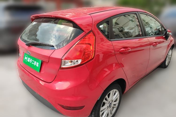 Used Ford Fiesta 2013 Hatchback 1.5L Automatic Fashion Edition Rear Right 45 Deg