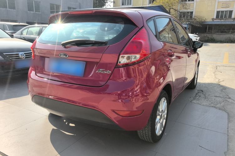 Used Ford Fiesta 2013 Hatchback 1.5L Automatic Fashion Edition Rear Right 45 Deg