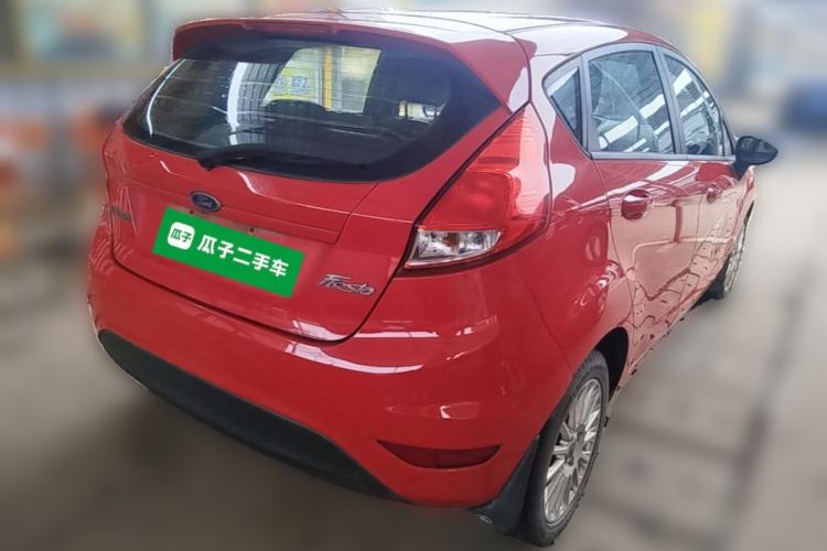 Used Ford Fiesta 2013 Hatchback 1.5L Manual Fashion Edition Rear Right 45 Deg