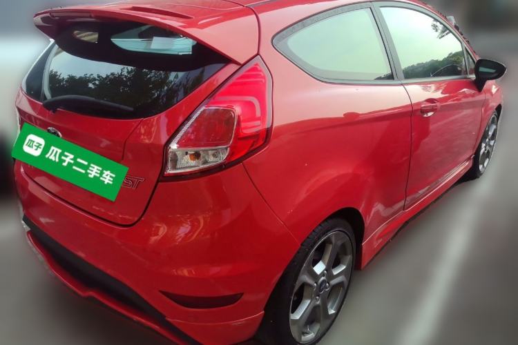 Used Ford Fiesta 2013 1.6T ST Rear Right 45 Deg