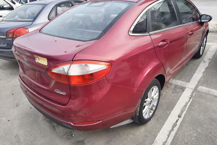 Used Ford Fiesta 2013 Sedan 1.5L Automatic Fashion Edition Rear Right 45 Deg