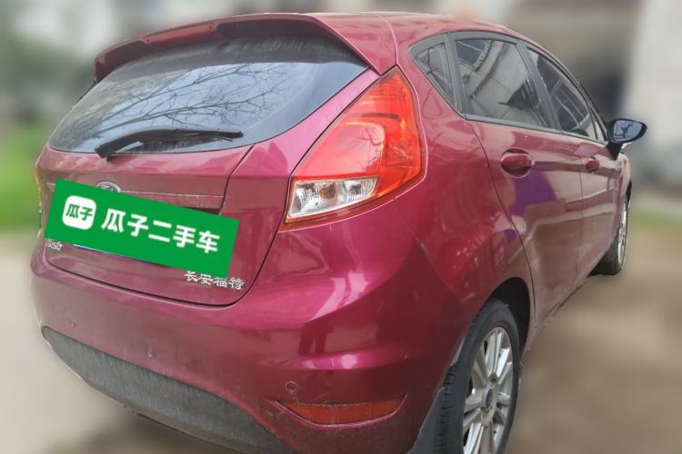 Used Ford Fiesta 2013 Hatchback 1.5L Automatic Fashion Edition Rear Right 45 Deg