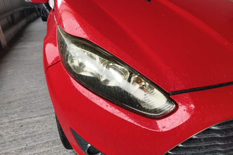 Used Ford Fiesta 2013 Sedan 1.5L Automatic Fashion Edition Right Front Headlight