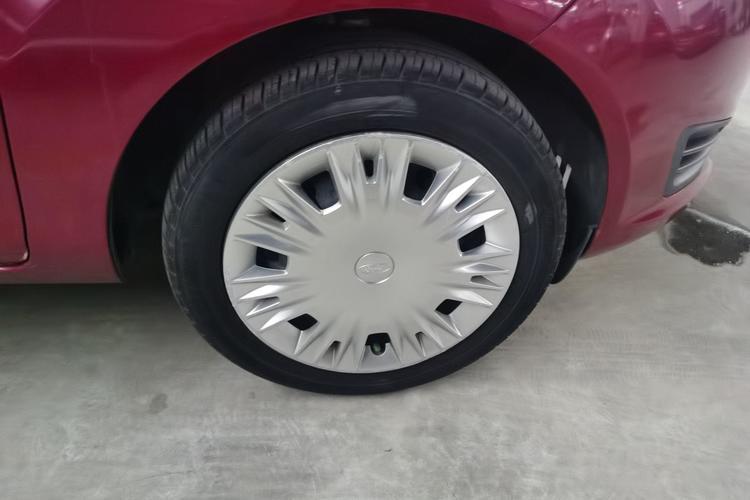 Used Ford Fiesta 2013 Hatchback 1.5L Manual Fashion Edition Right Front Wheel Hub