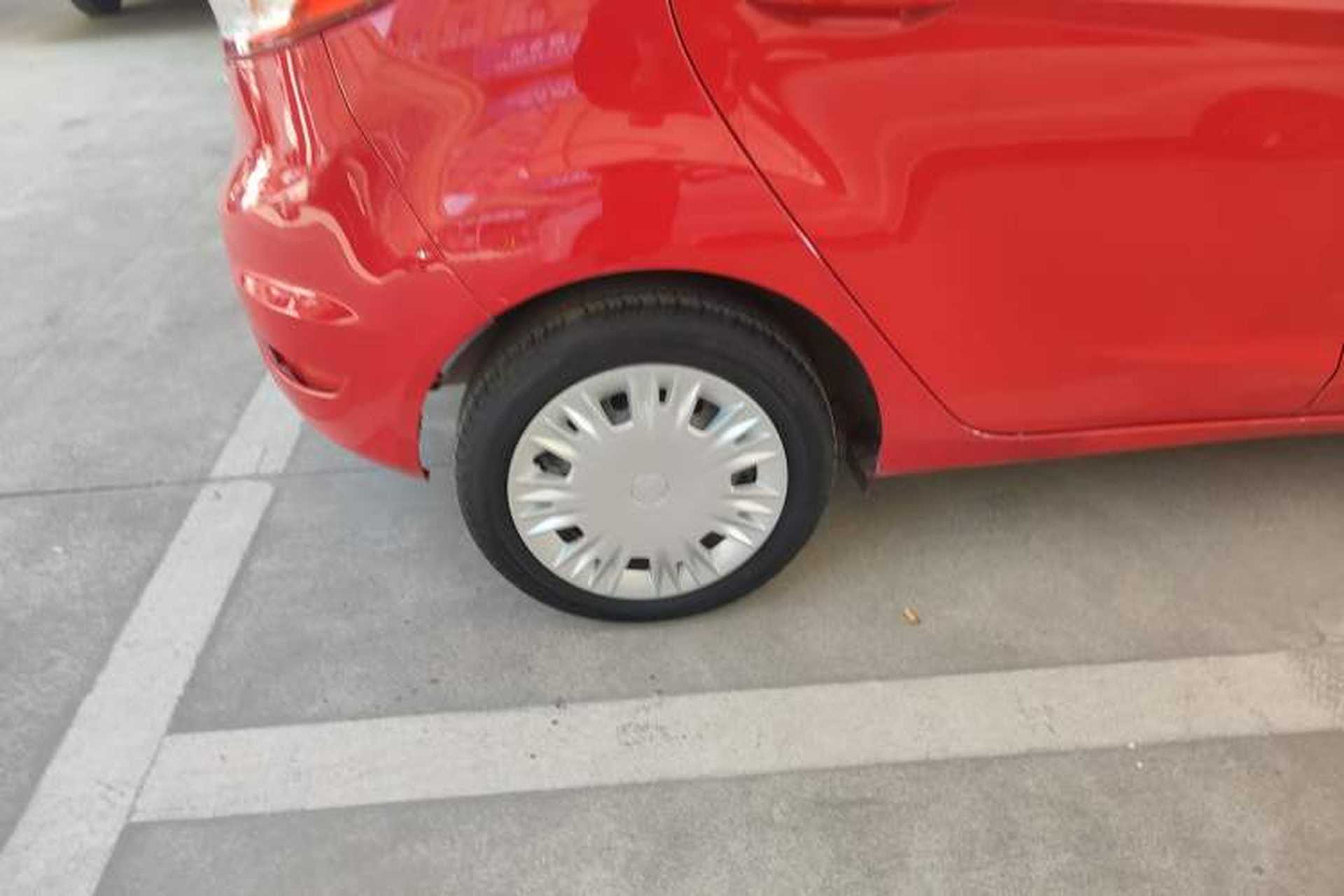 Used Ford Fiesta 2013 Hatchback 1.5L Manual Fashion Edition Right Rear Wheel Hub