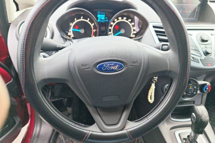 Used Ford Fiesta 2013 Hatchback 1.5L Automatic Fashion Edition Steering Wheel
