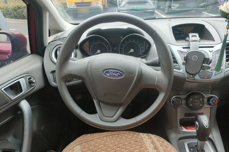 Used Ford Fiesta 2013 Hatchback 1.5L Automatic Prestige Model Steering Wheel
