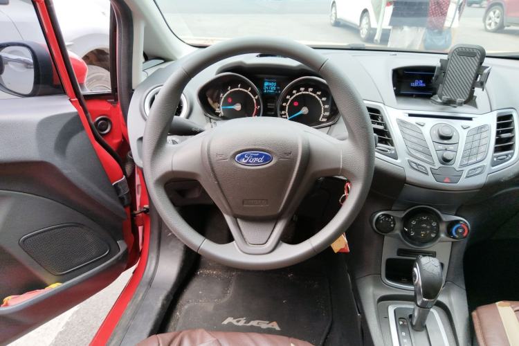 Used Ford Fiesta 2013 Hatchback 1.5L Automatic Fashion Edition Steering Wheel