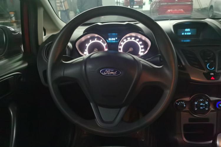 Used Ford Fiesta 2013 Hatchback 1.5L Manual Fashion Edition Steering Wheel