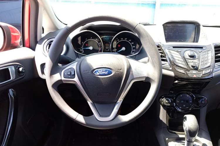 Used Ford Fiesta 2013 Hatchback 1.5L Automatic Sport Model Steering Wheel