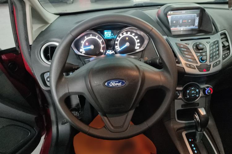 Used Ford Fiesta 2013 Hatchback 1.5L Automatic Fashion Edition Steering Wheel