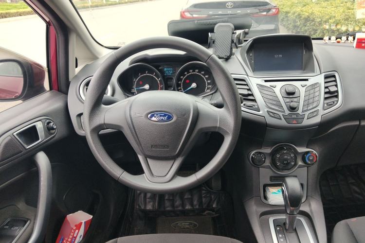 Used Ford Fiesta 2013 Hatchback 1.5L Automatic Fashion Edition Steering Wheel