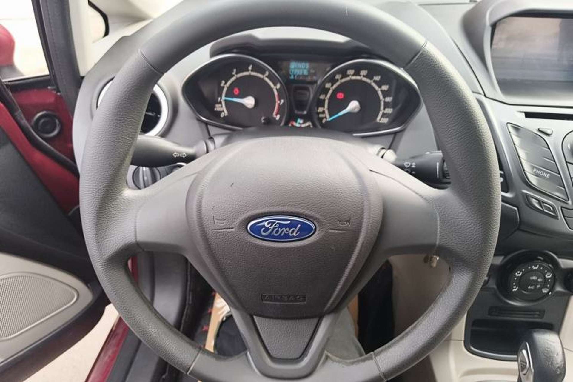 Used Ford Fiesta 2013 Sedan 1.5L Automatic Fashion Edition Steering Wheel