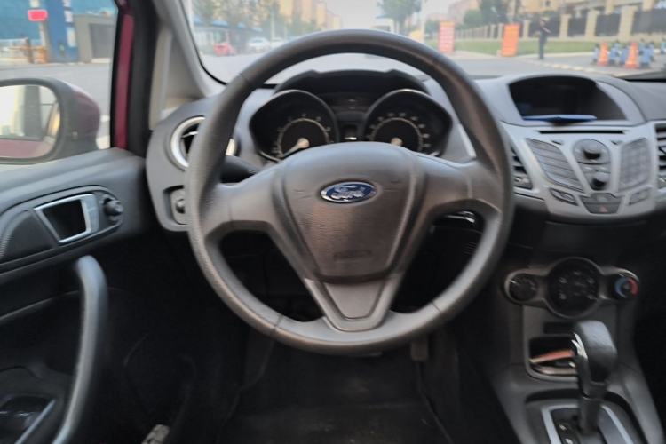 Used Ford Fiesta 2013 Hatchback 1.5L Automatic Fashion Edition Steering Wheel
