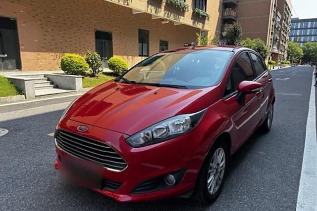 Used Ford Fiesta 2013 Hatchback 1.5L Automatic Fashion Edition