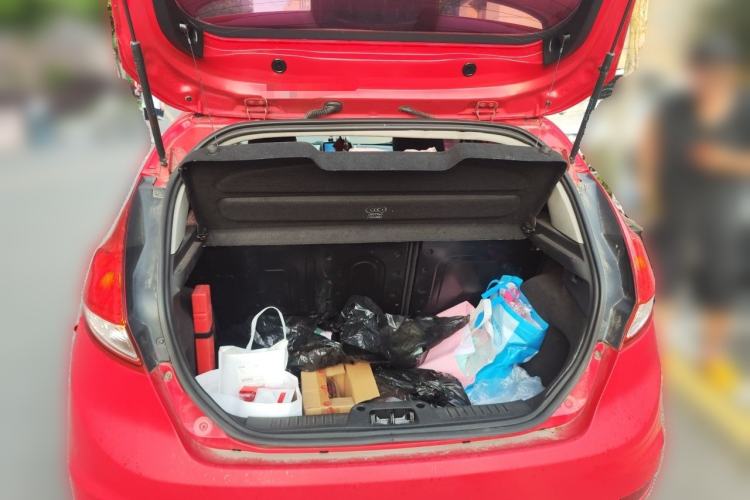 Used Ford Fiesta 2013 Hatchback 1.5L Automatic Fashion Edition Trunk