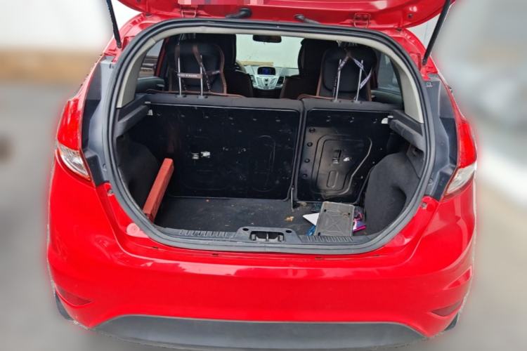 Used Ford Fiesta 2013 Hatchback 1.5L Automatic Fashion Edition Trunk