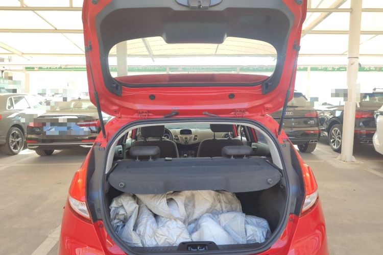 Used Ford Fiesta 2013 Hatchback 1.5L Manual Fashion Edition Trunk