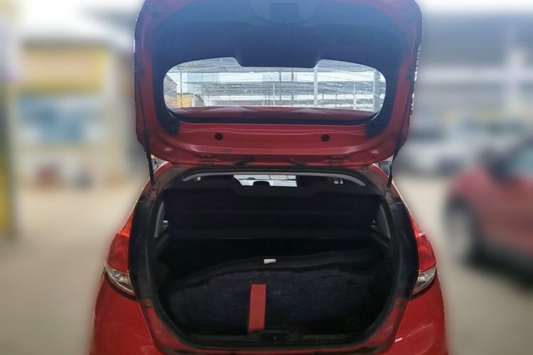 Used Ford Fiesta 2013 Hatchback 1.5L Manual Fashion Edition Trunk