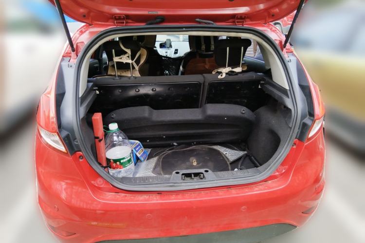 Used Ford Fiesta 2013 Hatchback 1.5L Automatic Fashion Edition Trunk