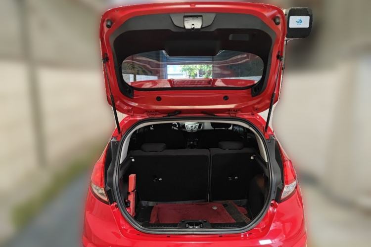 Used Ford Fiesta 2013 Hatchback 1.5L Automatic Fashion Edition Trunk