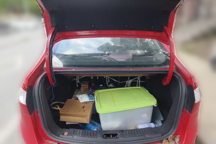 Used Ford Fiesta 2013 Sedan 1.5L Manual Fashion Edition Trunk