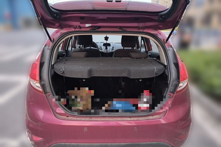Used Ford Fiesta 2013 Hatchback 1.5L Automatic Fashion Edition Trunk