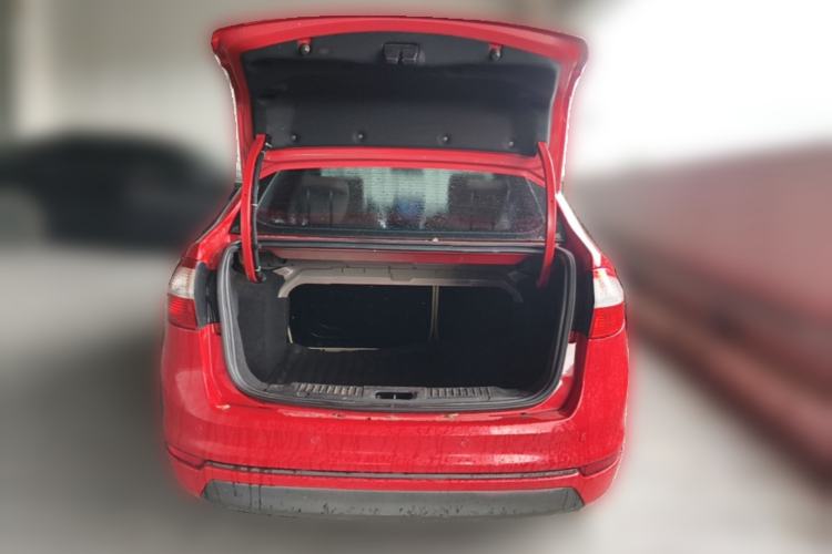 Used Ford Fiesta 2013 Sedan 1.5L Automatic Fashion Edition Trunk