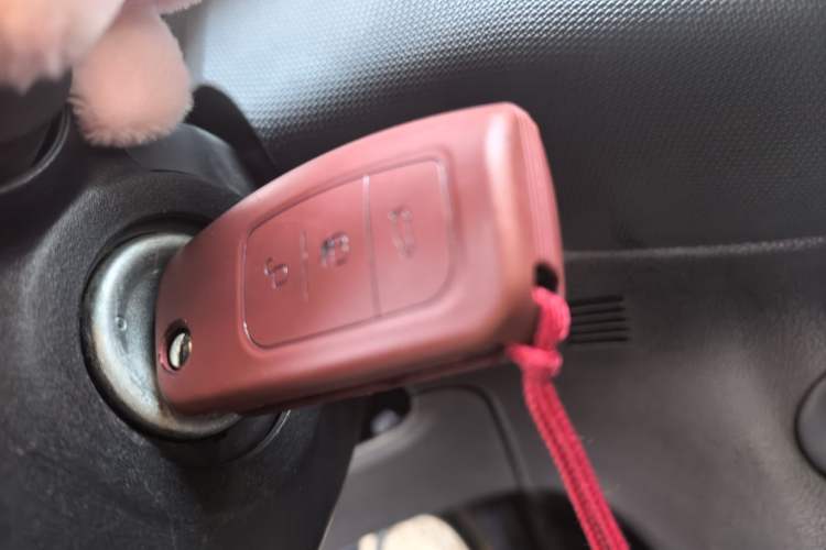 Used Ford Fiesta 2013 Hatchback 1.5L Automatic Fashion Edition Vehicle Key